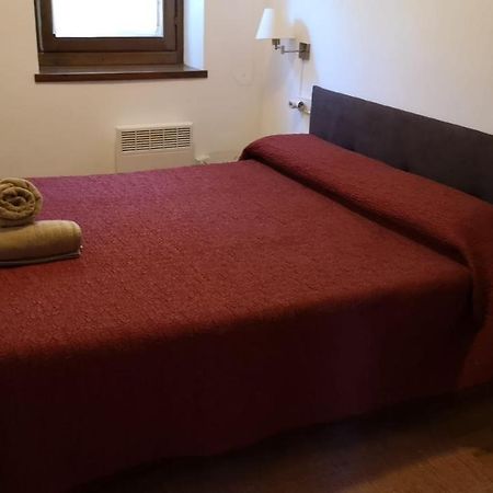 Apartament De La Lali Roni Экстерьер фото