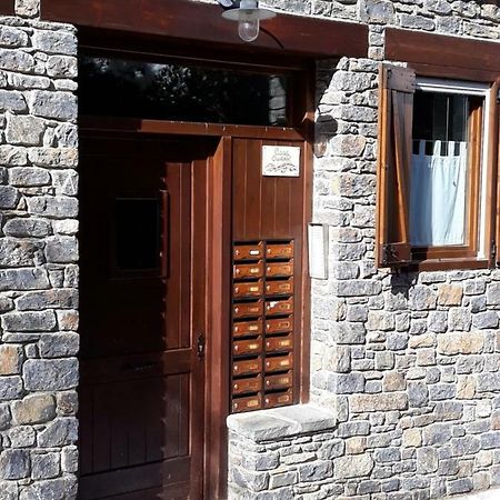Apartament De La Lali Roni Экстерьер фото