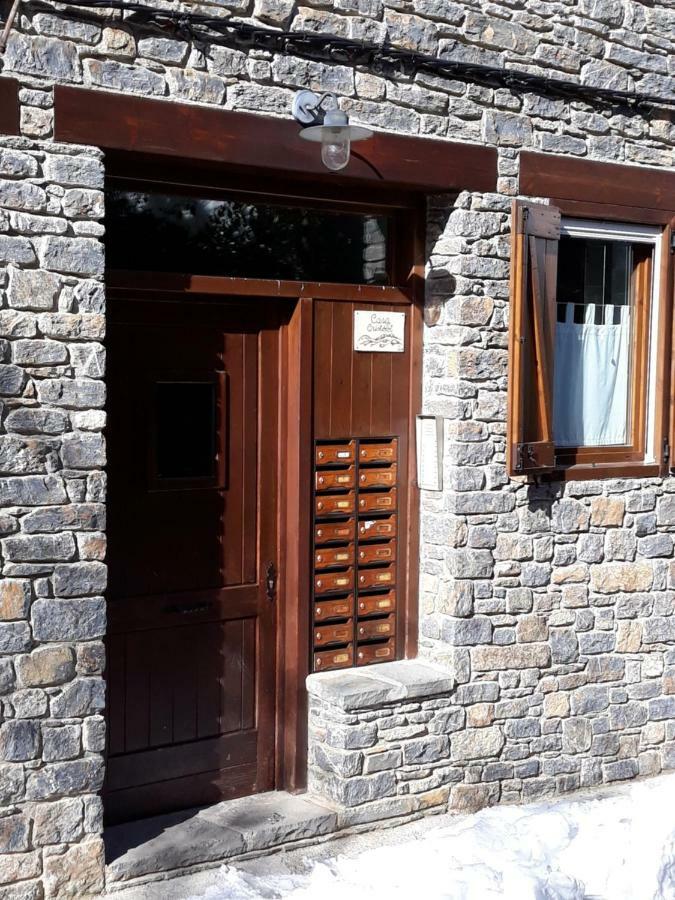 Apartament De La Lali Roni Экстерьер фото